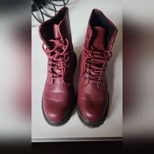 Size 9 Ardene Boots